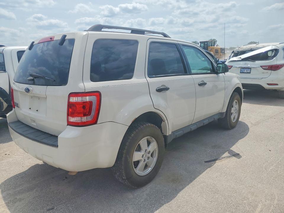 Продаж на аукціоні авто 2012 Ford Escape, vin: 1FMCU0D72CKC25811, номер лоту: 63582886