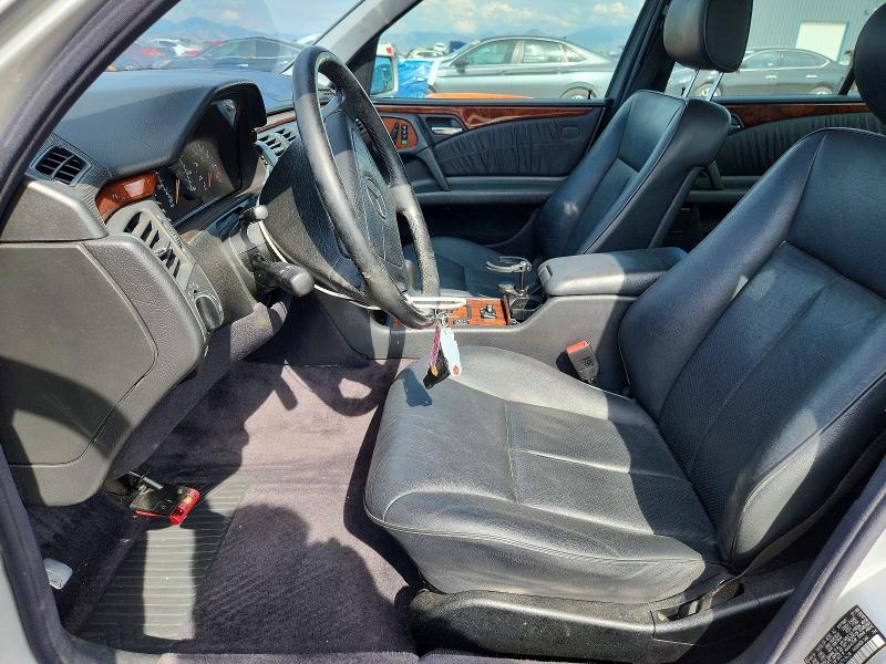 65177816 :رقم المزاد ، WDBJF65H4XA743428 vin ، 1999 Mercedes-benz E مزاد بيع