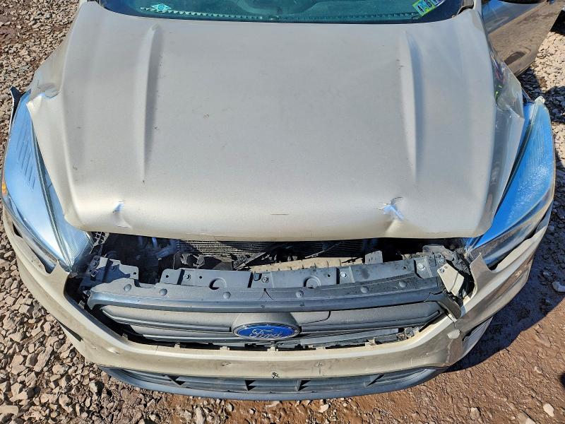 63687416 :رقم المزاد ، 1FMCU0F76HUC40983 vin ، 2017 Ford Escape مزاد بيع
