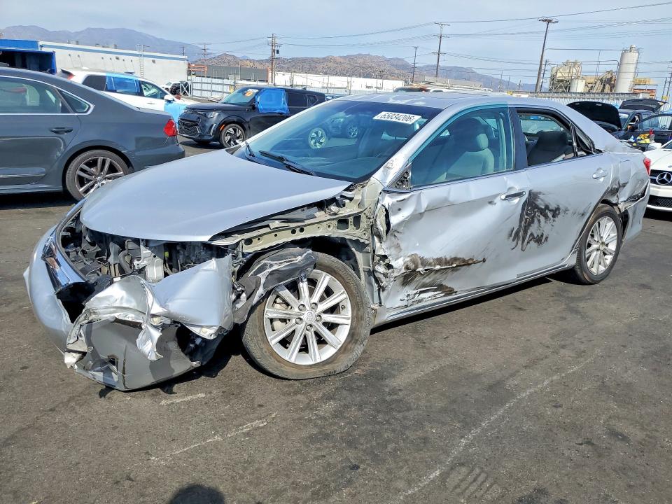 Продаж на аукціоні авто 2013 Toyota Camry Hybrid, vin: 4T1BD1FK7DU083089, номер лоту: 65034206