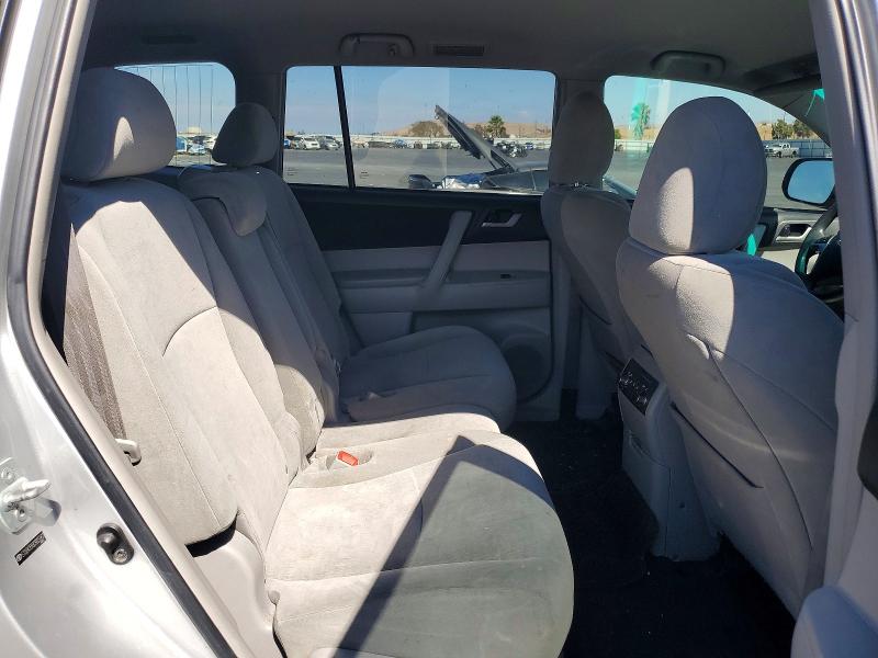 64158226 :رقم المزاد ، 5TDZA3EH3CS025562 vin ، 2012 Toyota Highlander مزاد بيع