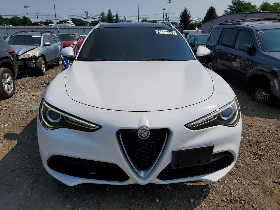 Продаж на аукціоні авто 2019 Alfa Romeo Stelvio, vin: ZASPAKAN5K7C71610, номер лоту: 64435906