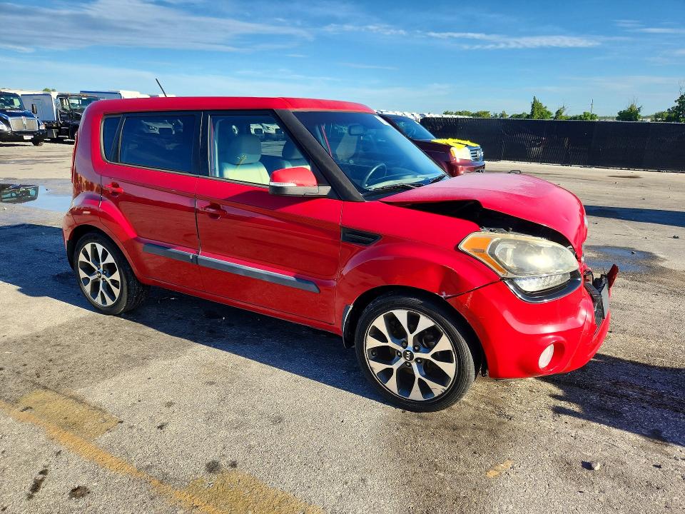 2013 Kia Soul მანქანა იყიდება აუქციონზე, vin: KNDJT2A60D7553092, აუქციონის ნომერი: 67184216