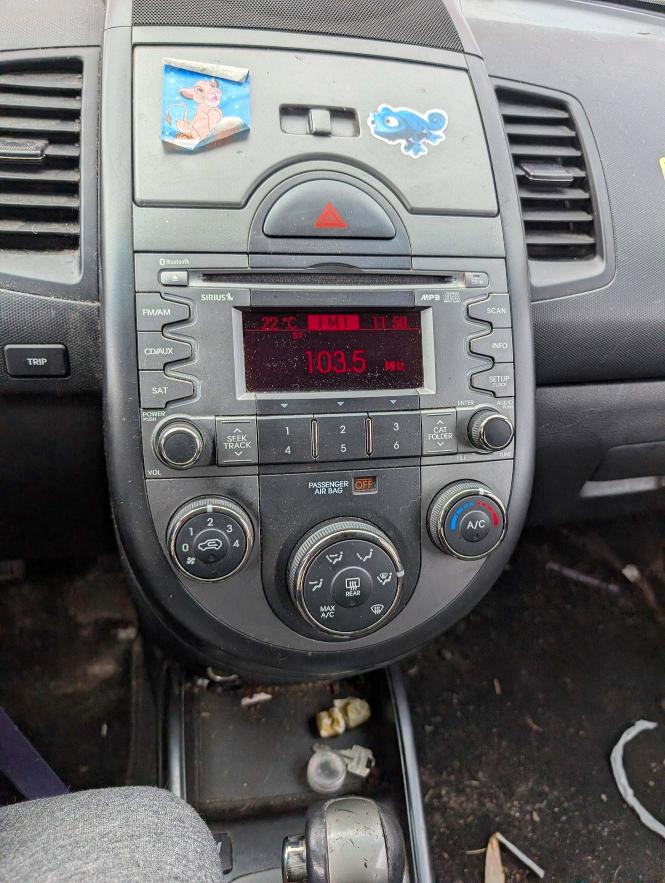 Продажа на аукционе авто 2011 Kia Soul, vin: KNDJT2A24B7265988, номер лота: 63867896