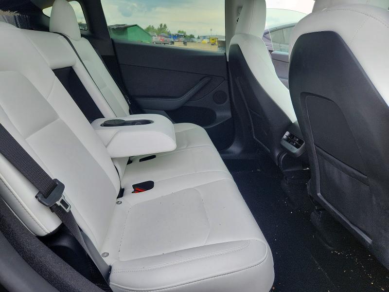 Продажа на аукционе авто 2024 Tesla Model Y, vin: 7SAYGDEE7RF027045, номер лота: 63803186