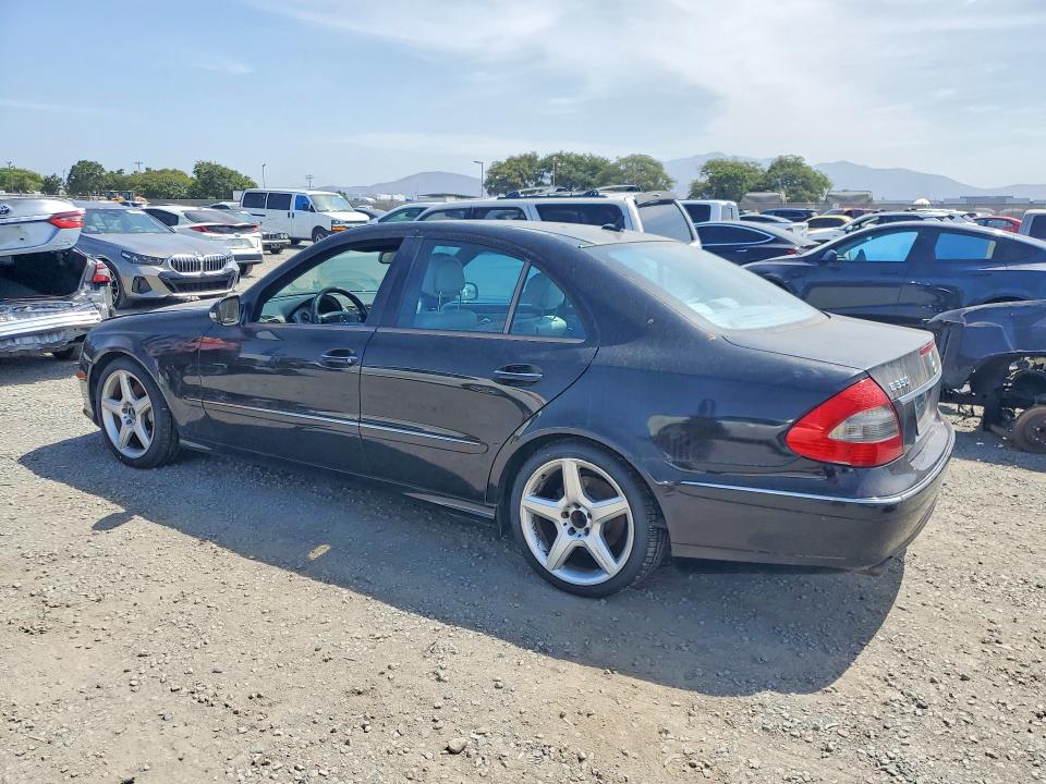 2007 Mercedes-benz E მანქანა იყიდება აუქციონზე, vin: WDBUF56XX7B056946, აუქციონის ნომერი: 63921086