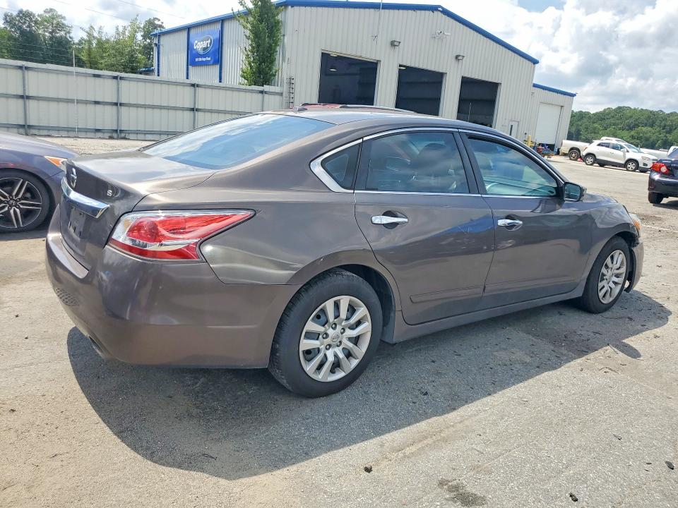 Продаж на аукціоні авто 2015 Nissan Altima, vin: 1N4AL3AP2FN375334, номер лоту: 61233686