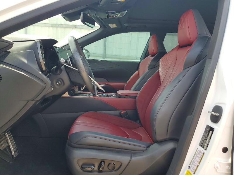 63926196 :رقم المزاد ، 2T2BCMEA3RC014854 vin ، 2024 Lexus Rx مزاد بيع