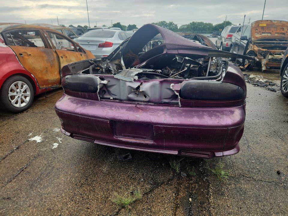 1995 Chevrolet Camaro მანქანა იყიდება აუქციონზე, vin: 2G1FP22S4S2172073, აუქციონის ნომერი: 64454346
