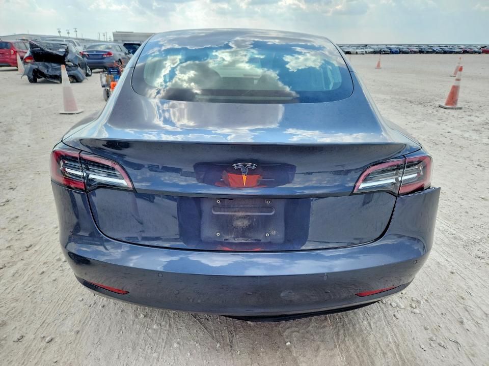 Продаж на аукціоні авто 2018 Tesla Model 3, vin: 5YJ3E1EA7JF053481, номер лоту: 67110426