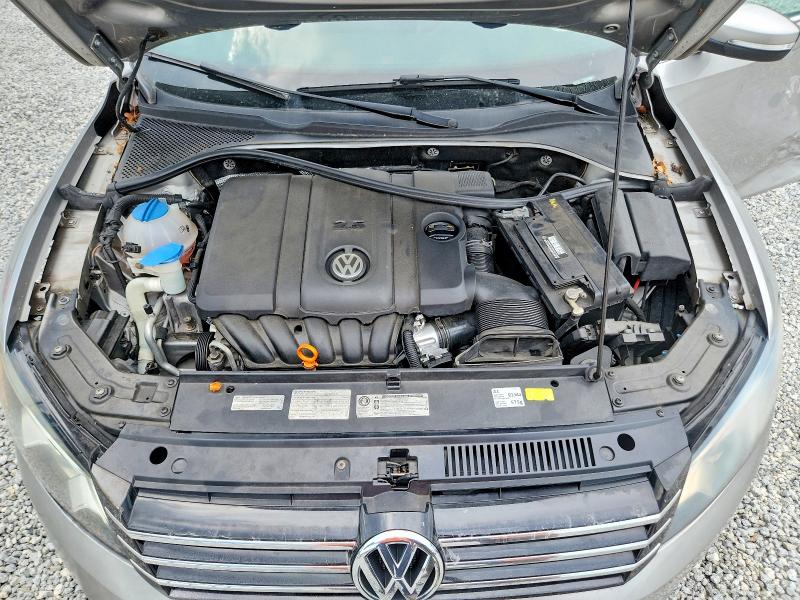 65178076 :رقم المزاد ، 1VWBP7A33DC008374 vin ، 2013 Volkswagen Passat مزاد بيع
