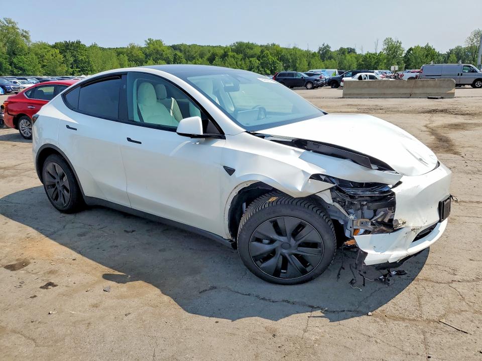 Auction sale of the 2025 Tesla Model Y, vin: 7SAYGAEE7SF288311, lot number: 64292576