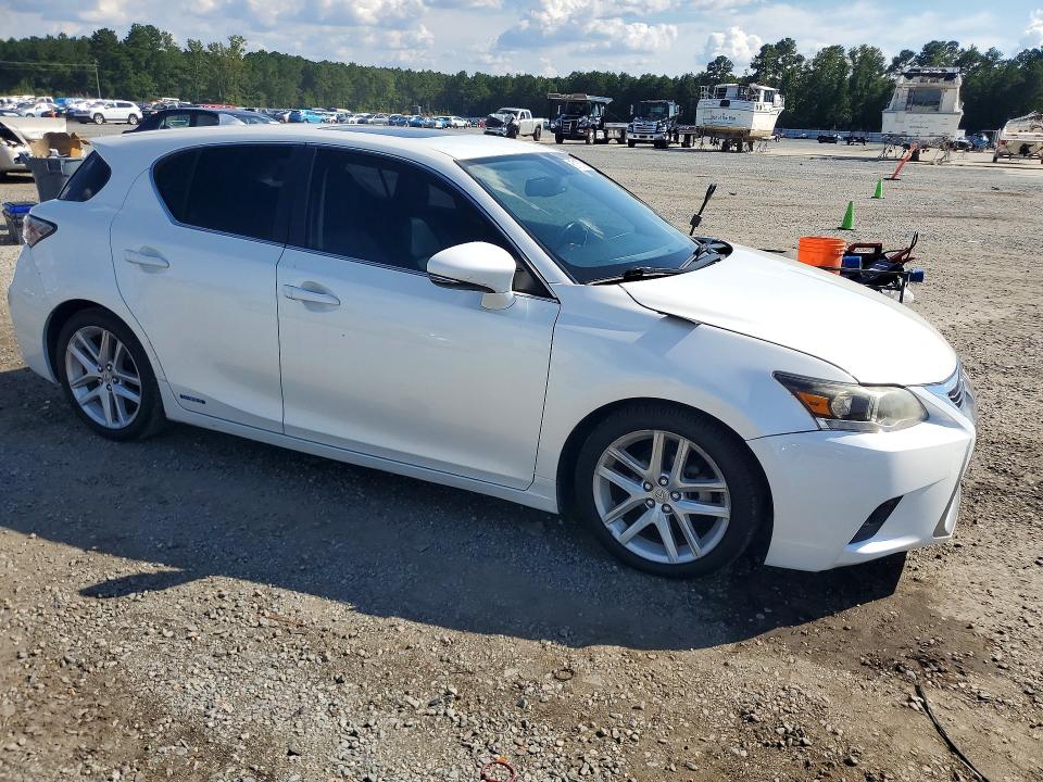 Продажа на аукционе авто 2015 Lexus Ct, vin: JTHKD5BH1F2237122, номер лота: 67157006