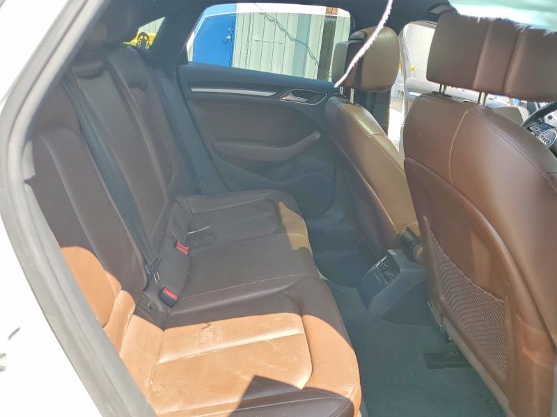 Продаж на аукціоні авто 2018 Audi A3, vin: WAUB8GFFXJ1047633, номер лоту: 64451206