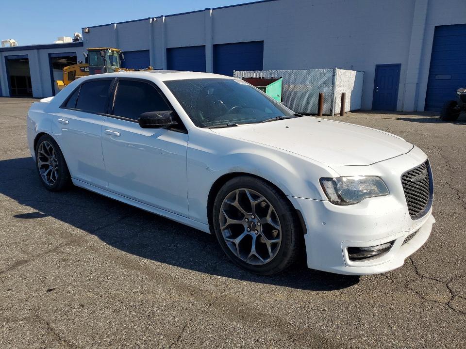 Aukcja sprzedaży 2018 Chrysler 300, vin: 2C3CCABG9JH240038, numer aukcji: 61109676