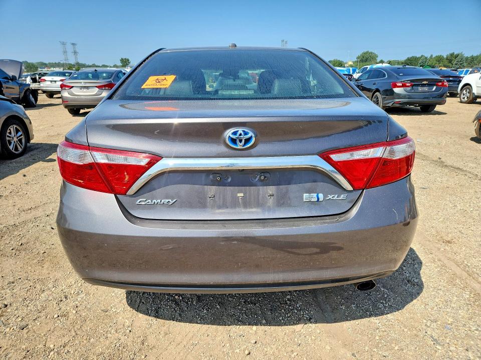 Продаж на аукціоні авто 2015 Toyota Camry Hybrid, vin: 4T1BD1FK6FU174020, номер лоту: 65438826