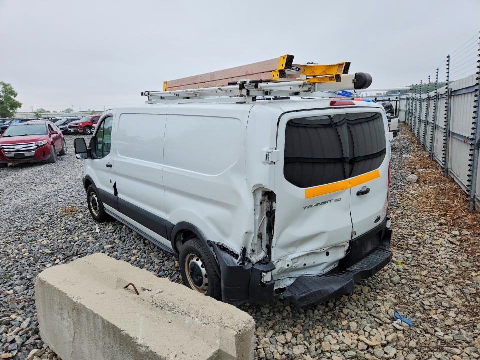 64484546 :رقم المزاد ، 1FTYE1ZM4KKA83567 vin ، 2019 Ford Transit مزاد بيع