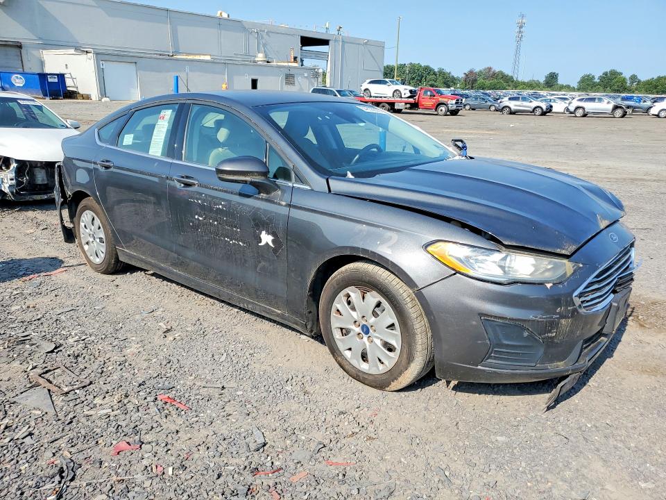 Продаж на аукціоні авто 2019 Ford Fusion, vin: 3FA6P0G76KR229705, номер лоту: 64858806