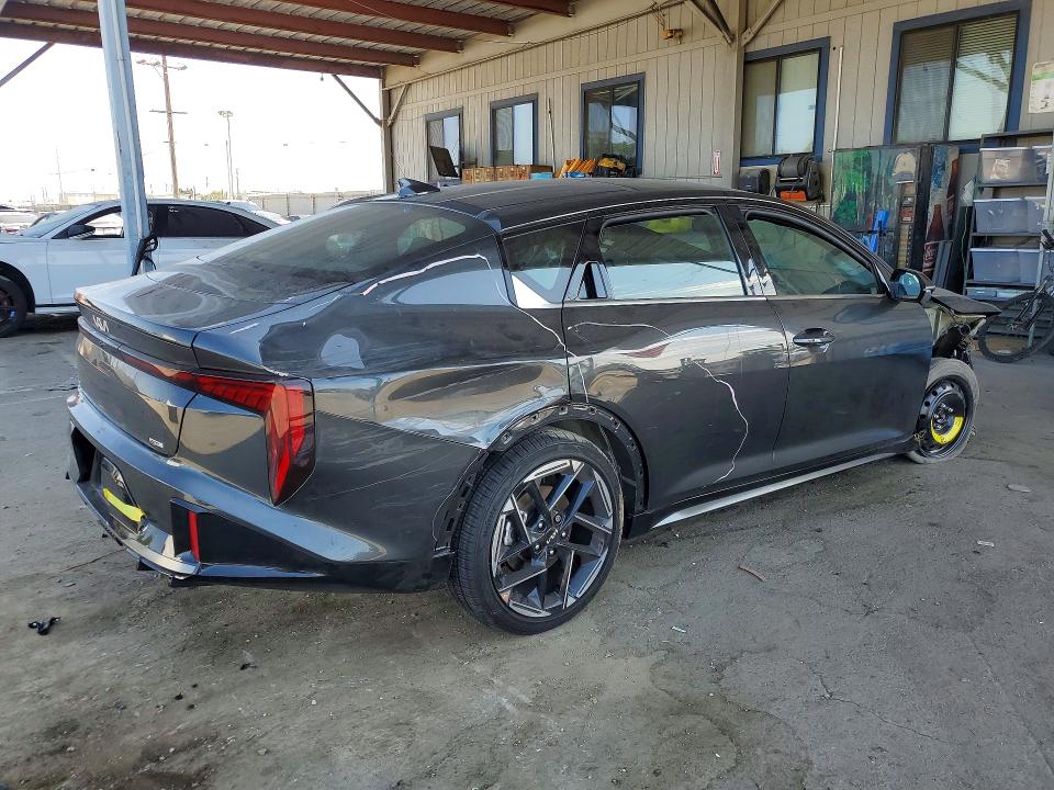 2026 Kia K4 მანქანა იყიდება აუქციონზე, vin: 3KPFW4DE0TE268161, აუქციონის ნომერი: 64225536