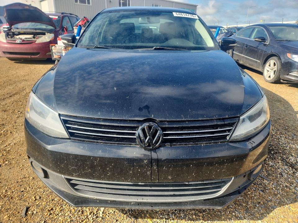 Продажа на аукционе авто 2013 Volkswagen Jetta, vin: 3VWDX7AJ2DM399345, номер лота: 64814776