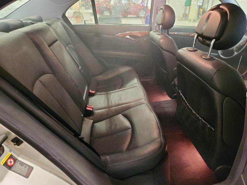 66483136 :رقم المزاد ، WDBUF83J65X169486 vin ، 2005 Mercedes-benz E مزاد بيع