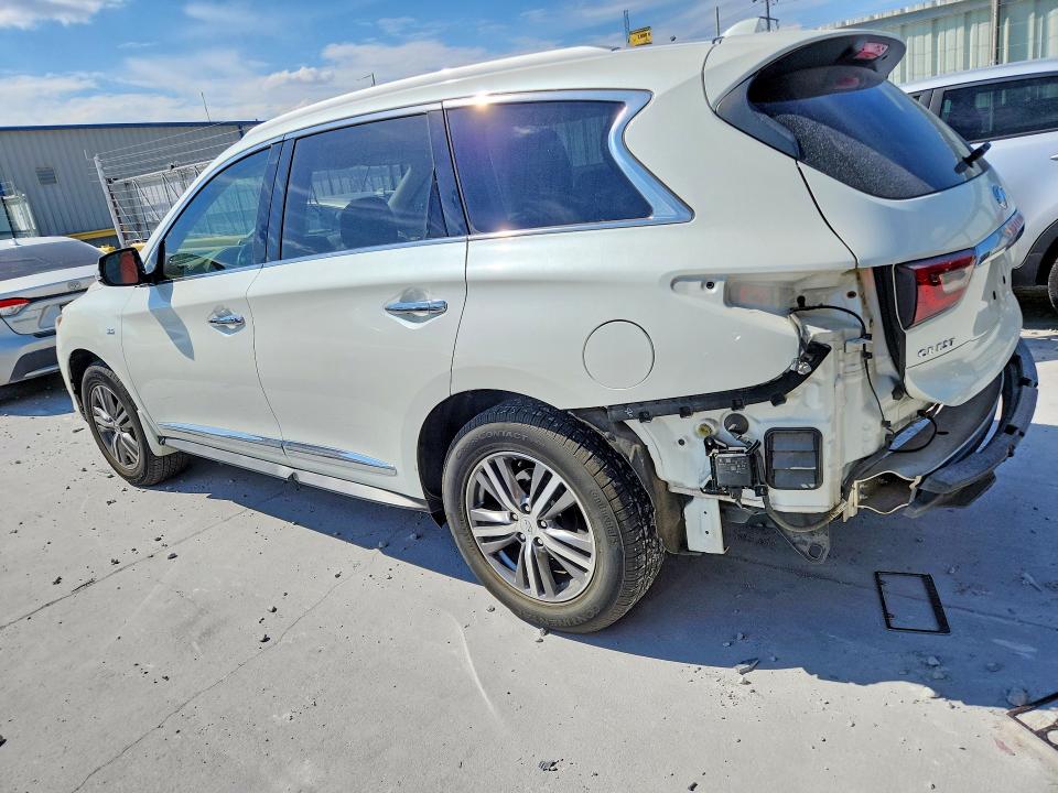 2020 Infiniti Qx60 მანქანა იყიდება აუქციონზე, vin: 5N1DL0MN6LC505232, აუქციონის ნომერი: 66374656
