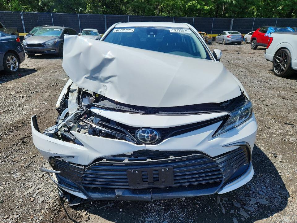 2021 Toyota Camry მანქანა იყიდება აუქციონზე, vin: 4T1C11AK2MU436469, აუქციონის ნომერი: 62796926