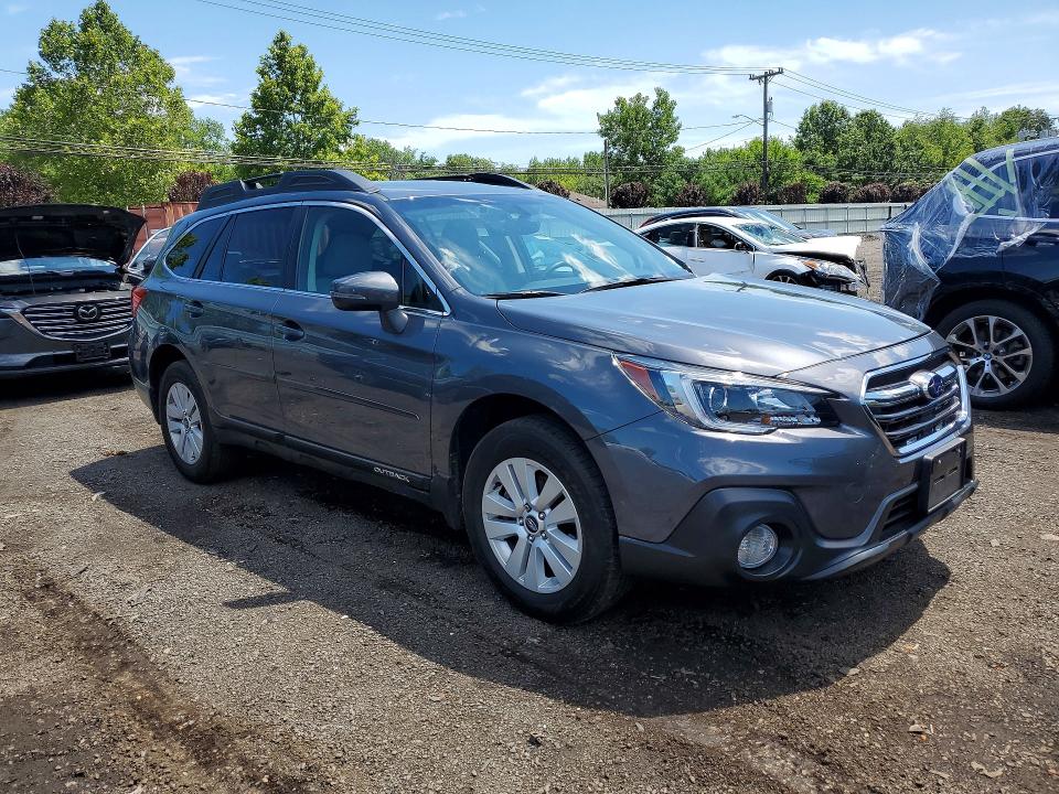 2018 Subaru Outback მანქანა იყიდება აუქციონზე, vin: 4S4BSAHC9J3327323, აუქციონის ნომერი: 63463776