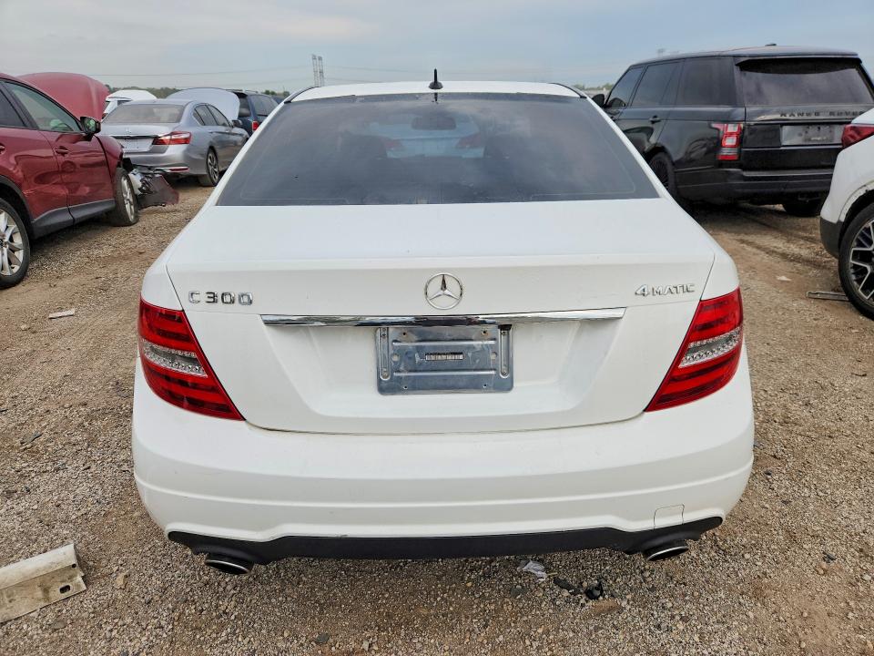 64933826 :رقم المزاد ، WDDGF8AB5ER304882 vin ، 2014 Mercedes-benz C مزاد بيع