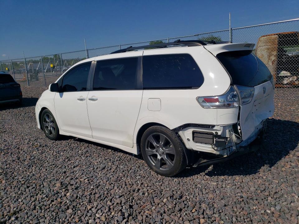 Продажа на аукционе авто 2017 Toyota Sienna, vin: 5TDXZ3DC2HS821149, номер лота: 63641596