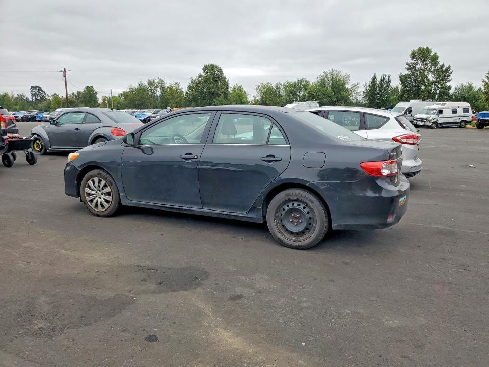 Продаж на аукціоні авто 2013 Toyota Corolla, vin: 2T1BU4EE8DC125784, номер лоту: 64136766