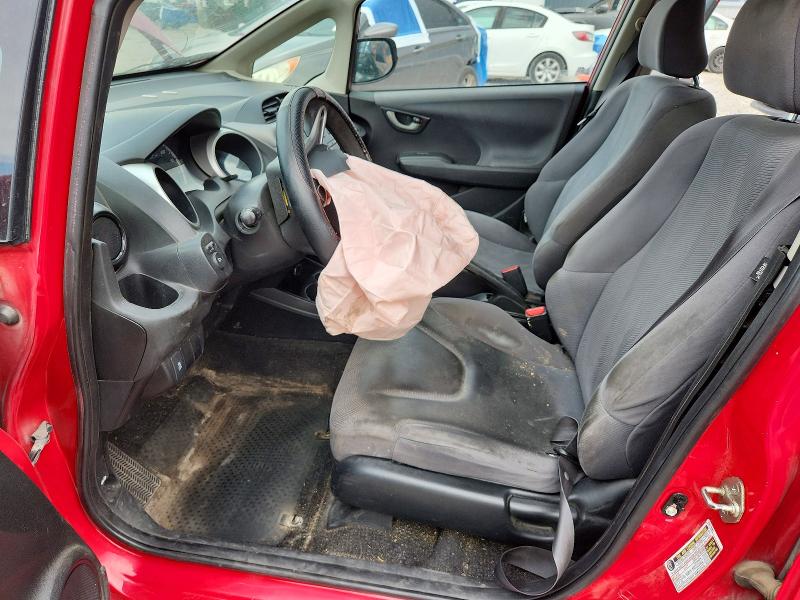 66217376 :رقم المزاد ، JHMGE8G38DC060402 vin ، 2013 Honda Fit مزاد بيع