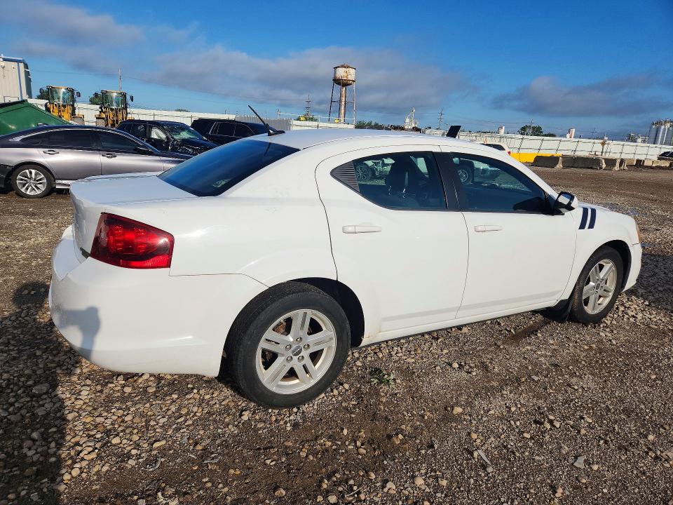 65324086 :رقم المزاد ، 1C3CDZCB5CN147946 vin ، 2012 Dodge Avenger مزاد بيع