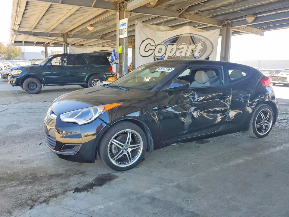 Auction sale of the 2013 Hyundai Veloster, vin: KMHTC6AD7DU177342, lot number: 63397386