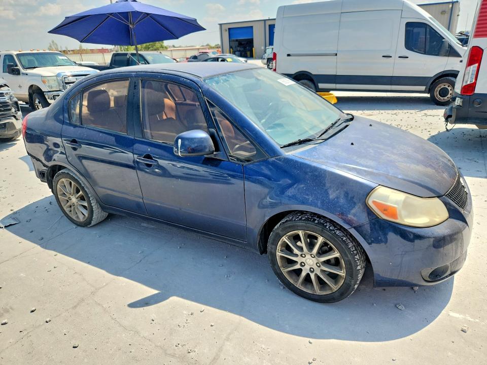 66828666 :رقم المزاد ، JS2YC5A21B6301003 vin ، 2011 Suzuki Sx4 مزاد بيع