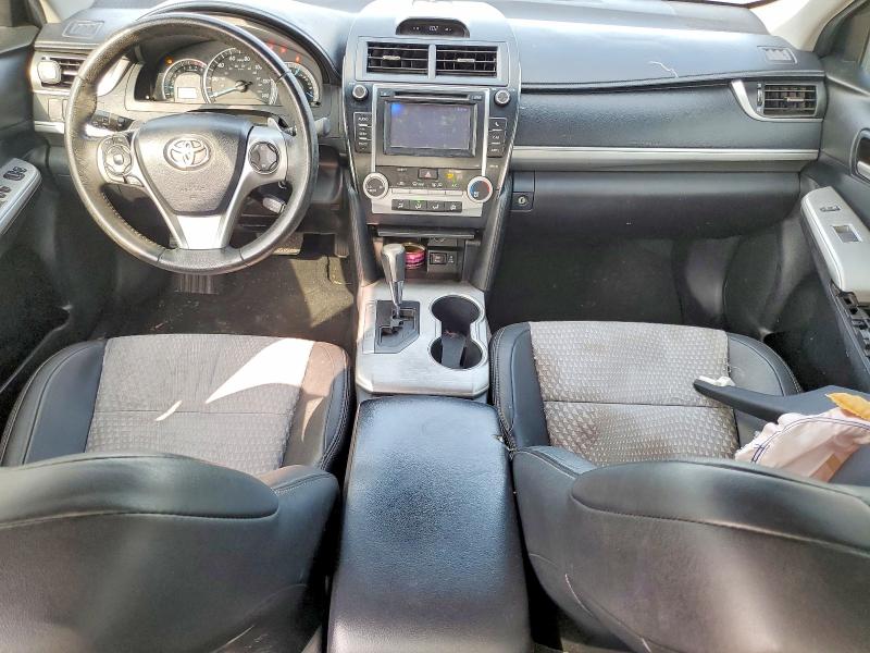 63800546 :رقم المزاد ، 4T1BF1FK2CU620301 vin ، 2012 Toyota Camry مزاد بيع