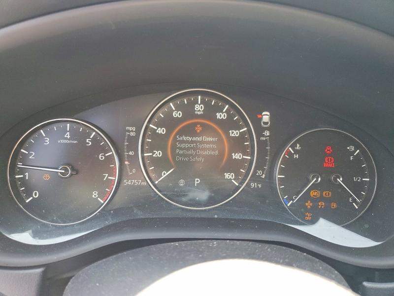 61880126 :رقم المزاد ، 3MVDMBCL4NM435887 vin ، 2022 Mazda Cx-30 مزاد بيع