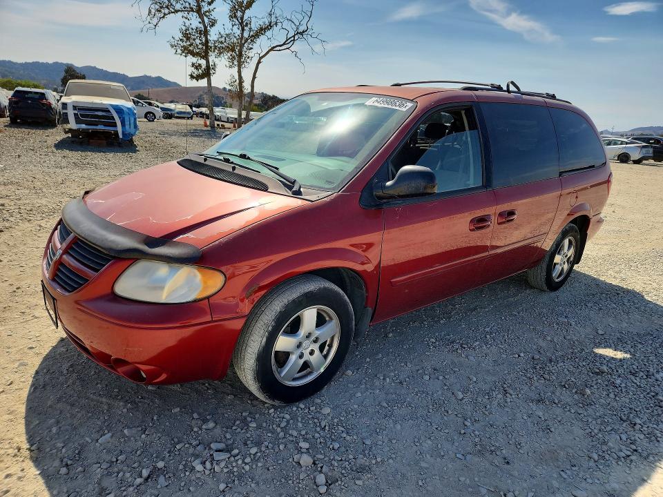 2007 Dodge Grand Caravan მანქანა იყიდება აუქციონზე, vin: 2D8GP44LX7R318974, აუქციონის ნომერი: 64998636