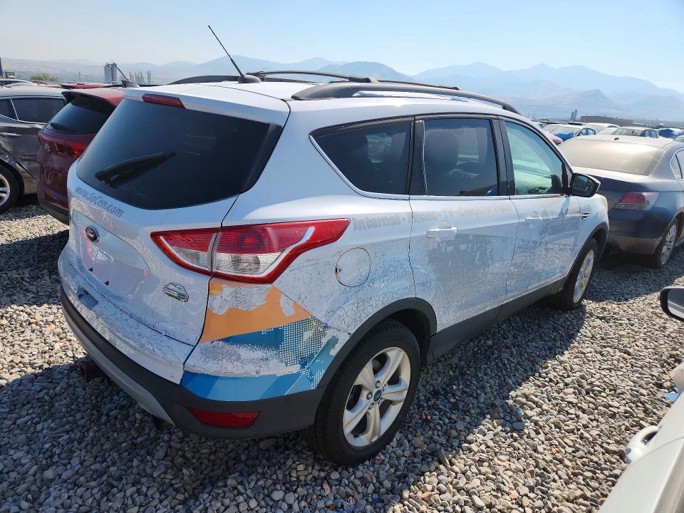 2013 Ford Escape მანქანა იყიდება აუქციონზე, vin: 1FMCU9G94DUD40224, აუქციონის ნომერი: 63031076
