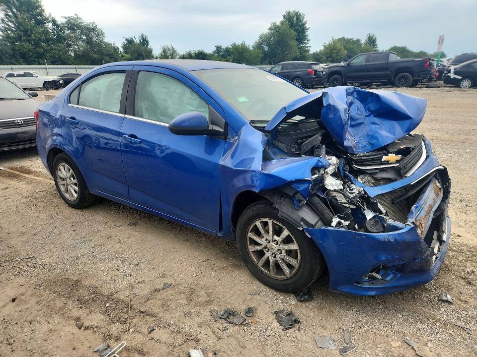 2018 Chevrolet Sonic მანქანა იყიდება აუქციონზე, vin: 1G1JD5SH3J4140717, აუქციონის ნომერი: 65693876