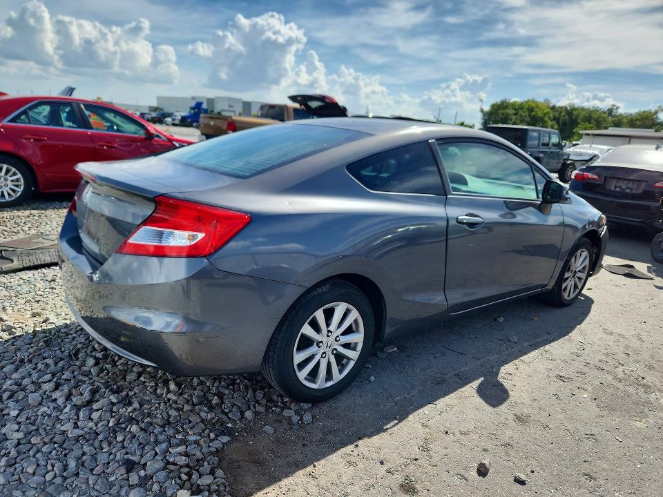 Продаж на аукціоні авто 2012 Honda Civic, vin: 2HGFG3B02CH528807, номер лоту: 64786346