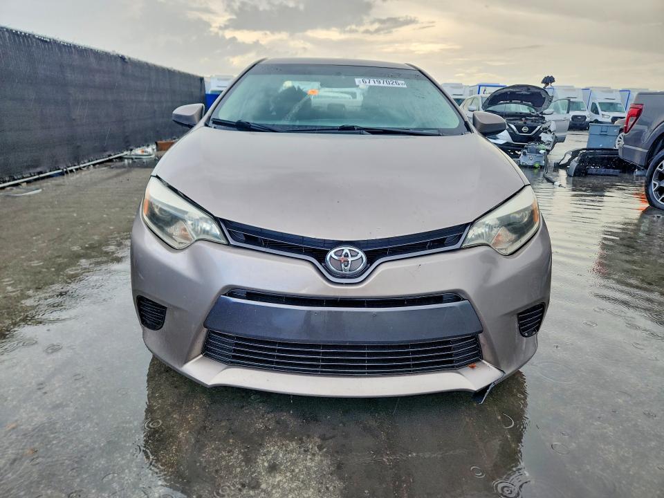 Продаж на аукціоні авто 2016 Toyota Corolla, vin: 5YFBURHE7GP427435, номер лоту: 67197026