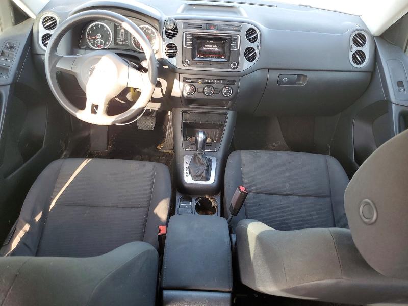 65748636 :رقم المزاد ، WVGAV7AXXHK047543 vin ، 2017 Volkswagen Tiguan مزاد بيع