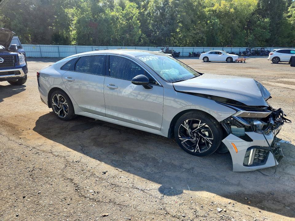 Продажа на аукционе авто 2025 Kia K5, vin: KNAG64J71S5297654, номер лота: 64371236