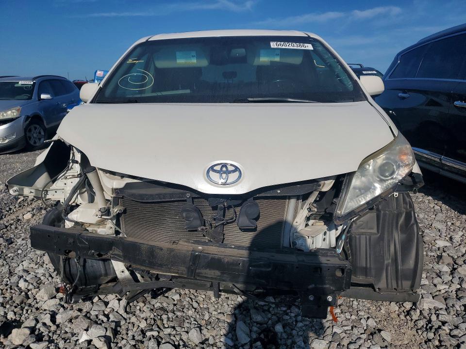 Aukcja sprzedaży 2016 Toyota Sienna, vin: 5TDYK3DC6GS705718, numer aukcji: 66020386