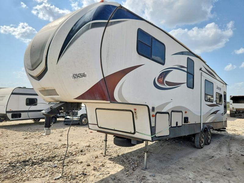 62942646 :رقم المزاد ، 4YDF26925E1533083 vin ، 2014 Keystone Sprinter مزاد بيع