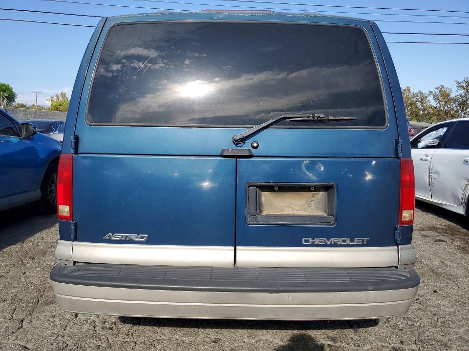 Продажа на аукционе авто 2002 Chevrolet Astro, vin: 1GNDM19X82B149492, номер лота: 64873166