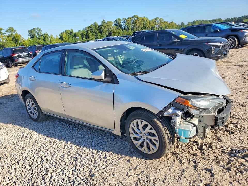 Продаж на аукціоні авто 2018 Toyota Corolla, vin: 5YFBURHE4JP833180, номер лоту: 64478966