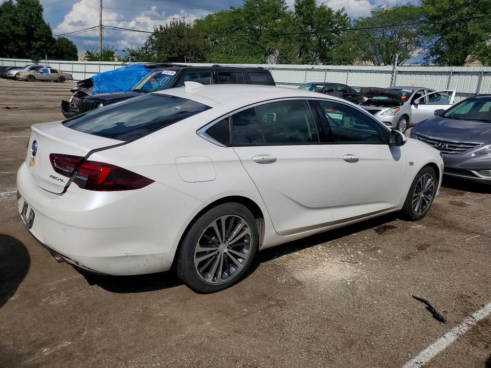 65615026 :رقم المزاد ، W04GP6SX4J1055225 vin ، 2018 Buick Regal مزاد بيع