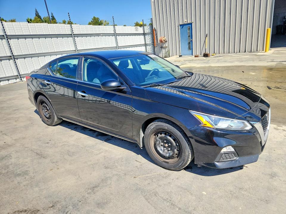 Продаж на аукціоні авто 2021 Nissan Altima, vin: 1N4BL4BV2MN416629, номер лоту: 66635666